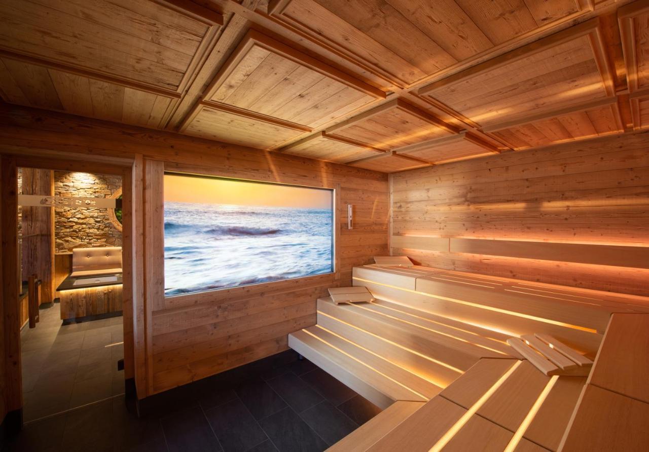 Wellness-Hotel Adler บาดวือริสโฮเฟิน ภายนอก รูปภาพ