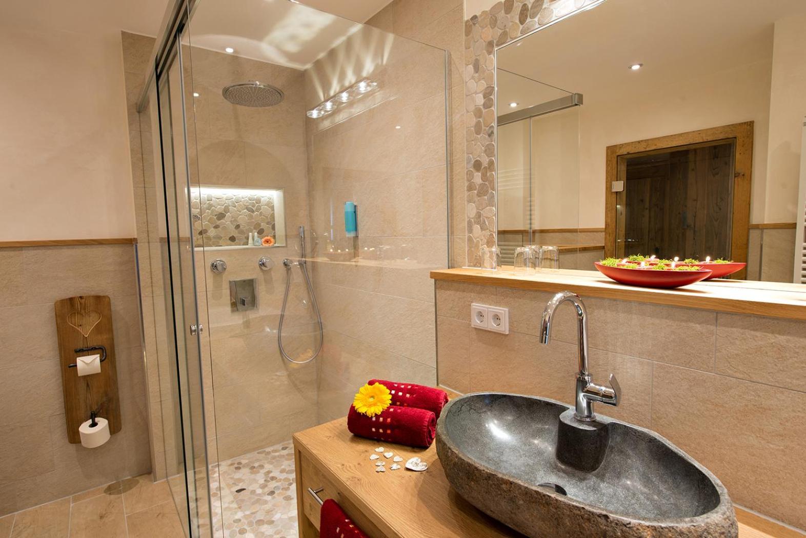 Wellness-Hotel Adler บาดวือริสโฮเฟิน ภายนอก รูปภาพ