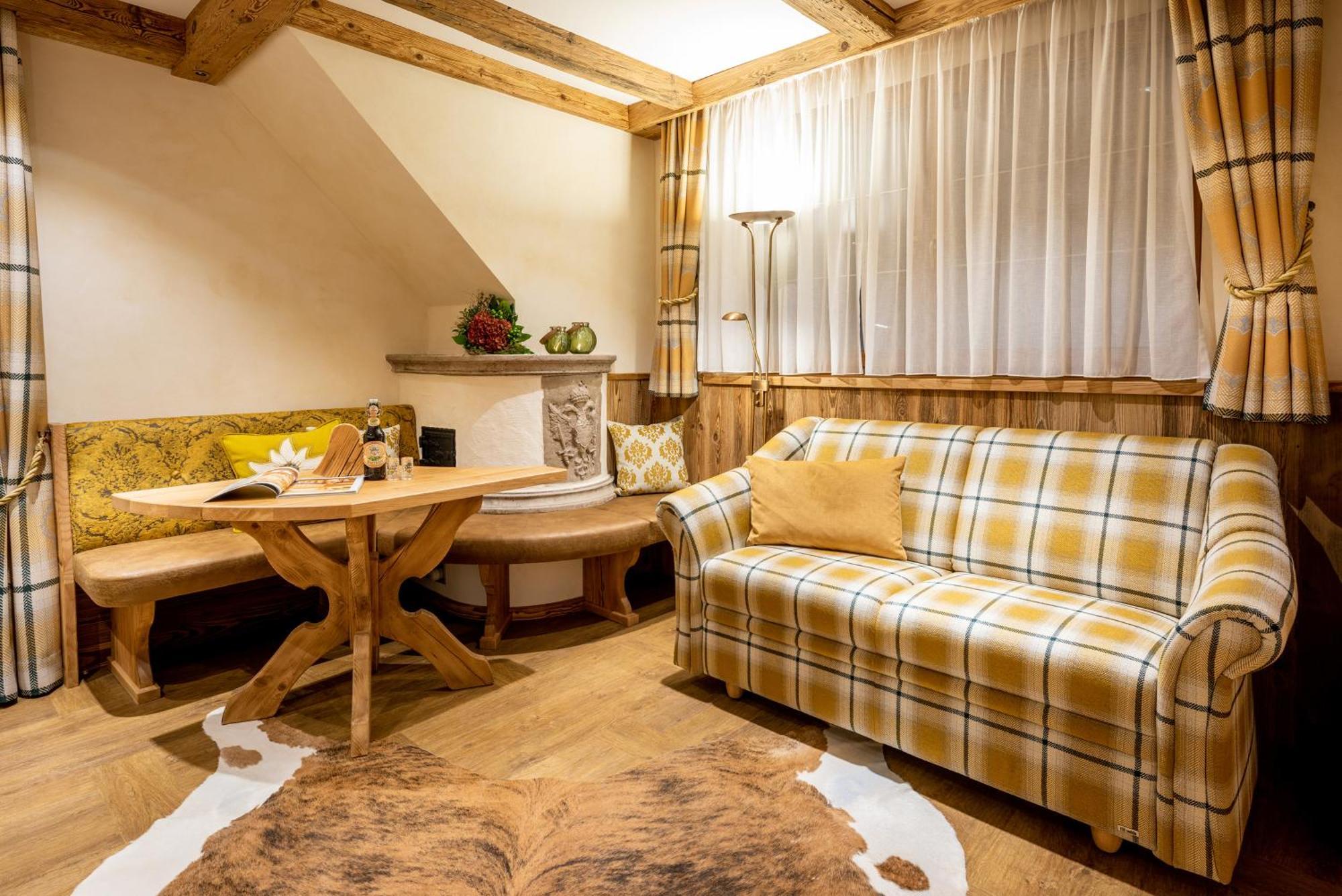 Wellness-Hotel Adler บาดวือริสโฮเฟิน ภายนอก รูปภาพ