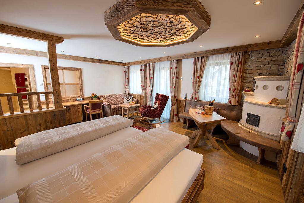 Wellness-Hotel Adler บาดวือริสโฮเฟิน ภายนอก รูปภาพ