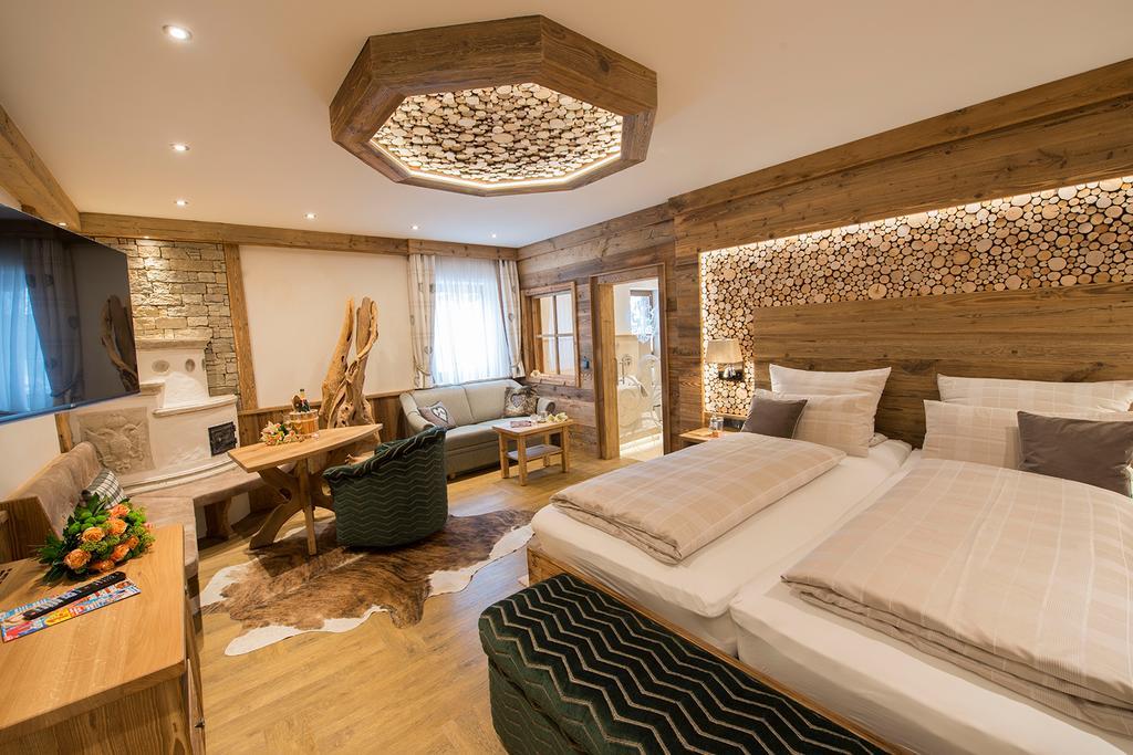 Wellness-Hotel Adler บาดวือริสโฮเฟิน ภายนอก รูปภาพ